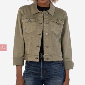 KUT from the Kloth Julia Crop Denim Trucker Jacket - NWOT - Size large